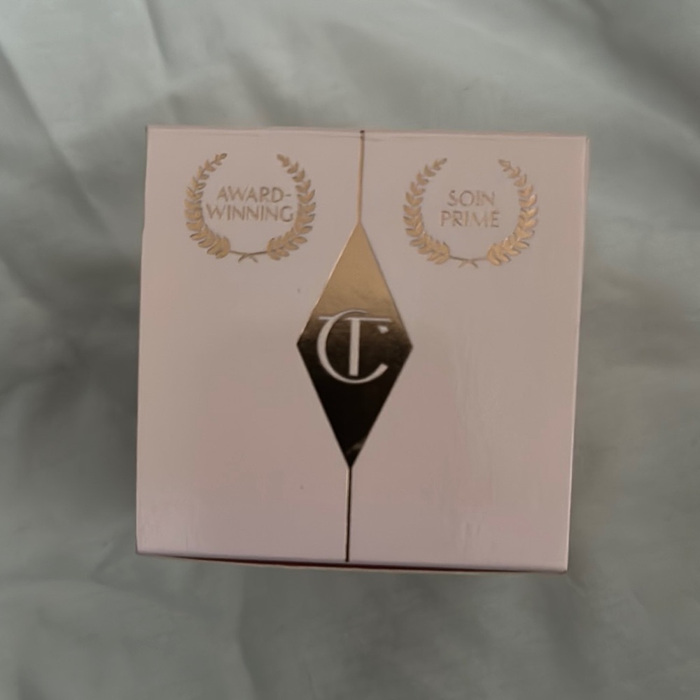 Charlotte Tilbury Magic cream lg size - Picture 2 of 3